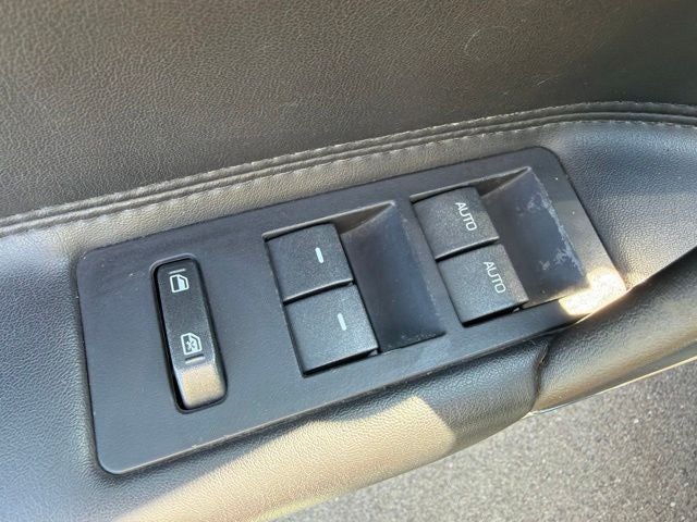 2012 Lincoln MKZ Base