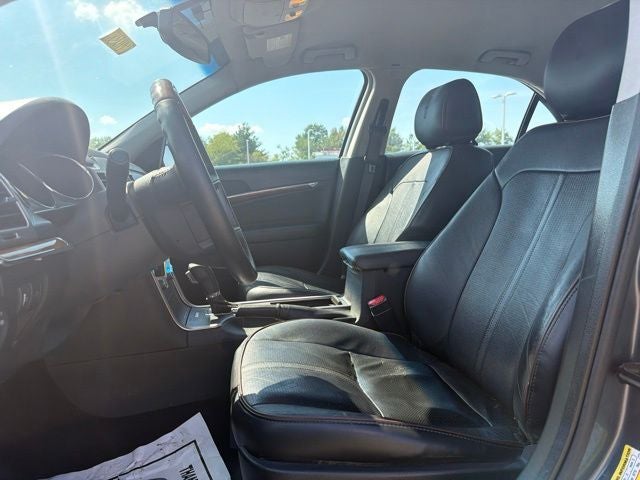 2012 Lincoln MKZ Base