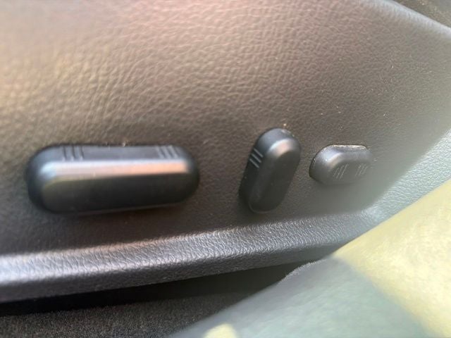 2012 Lincoln MKZ Base