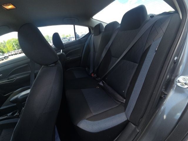 2024 Nissan Versa 1.6 SV