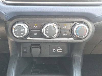 2024 Nissan Versa 1.6 SV
