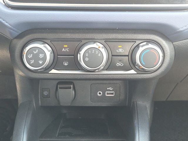 2024 Nissan Versa 1.6 SV