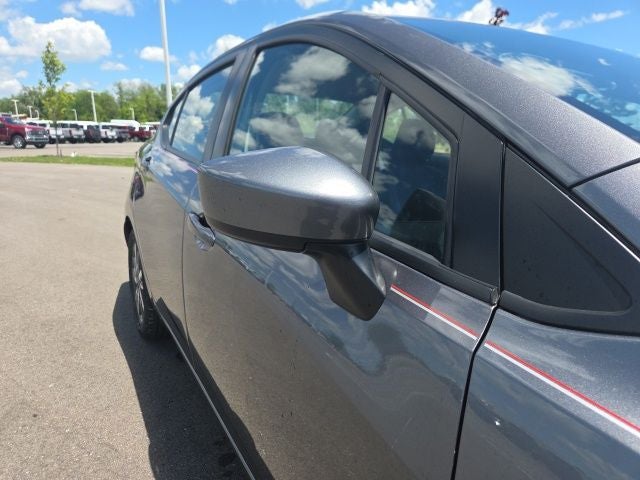 2024 Nissan Versa 1.6 SV