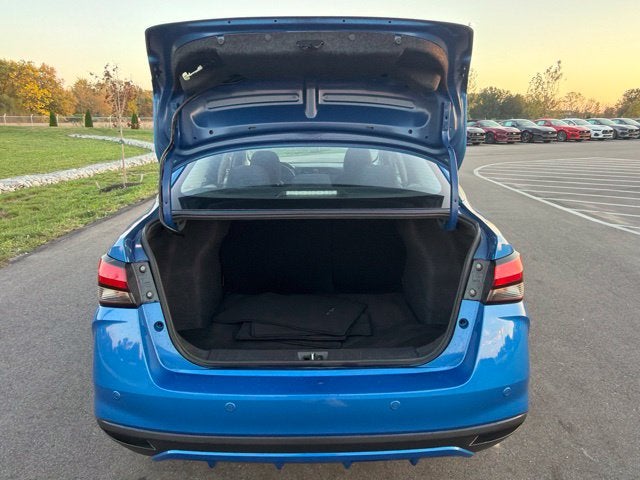 2024 Nissan Versa 1.6 SR