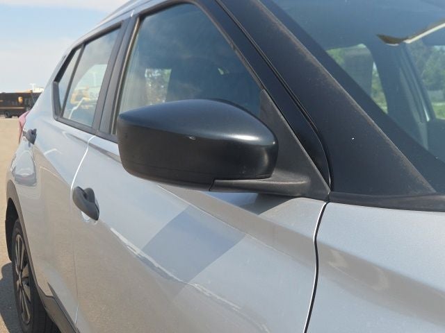 2018 Nissan Kicks S