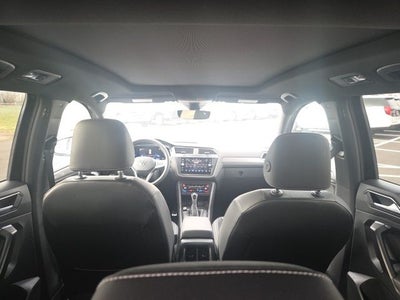 2023 Volkswagen Tiguan 2.0T SE R-Line Black