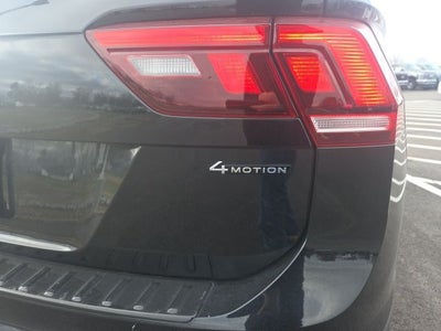 2023 Volkswagen Tiguan 2.0T SE R-Line Black