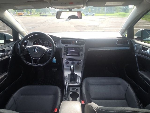 2015 Volkswagen Golf TSI S 4-Door