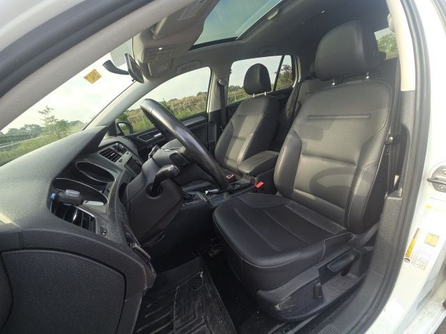 2015 Volkswagen Golf TSI S 4-Door