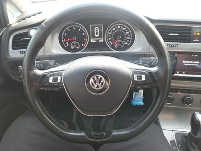 2015 Volkswagen Golf TSI S 4-Door