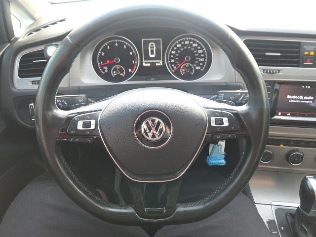 2015 Volkswagen Golf TSI S 4-Door