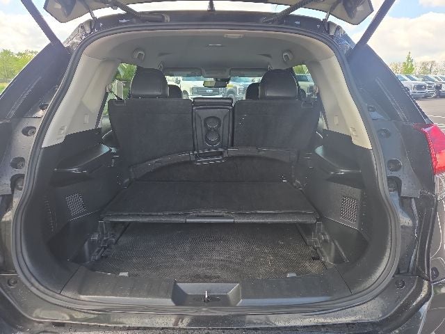 2020 Nissan Rogue SL