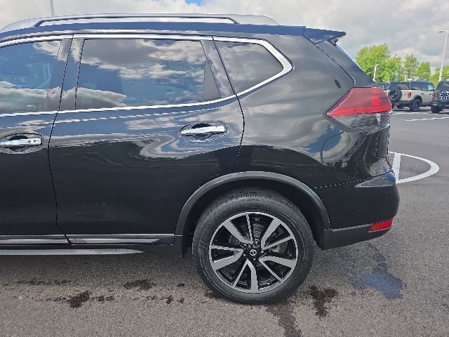2020 Nissan Rogue SL