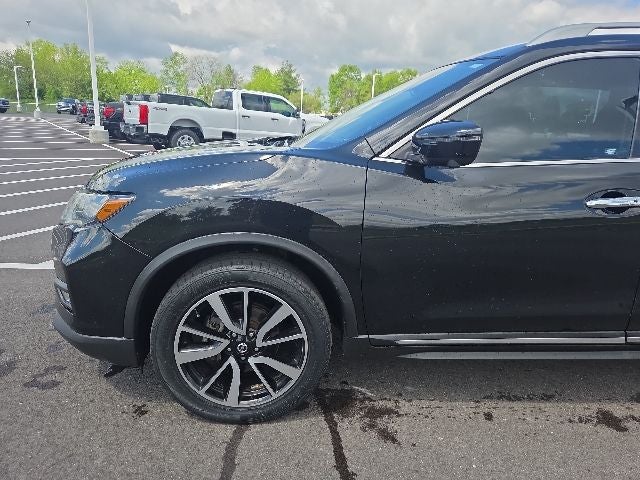 2020 Nissan Rogue SL