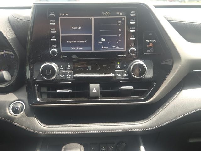 2021 Toyota Highlander L