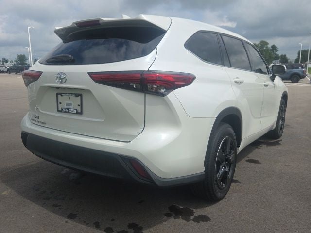 2021 Toyota Highlander L