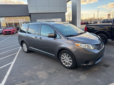 2012 Toyota Sienna LE 7 Passenger