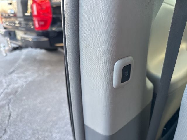 2012 Toyota Sienna LE 7 Passenger