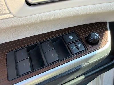 2021 Toyota Sienna XLE 8 Passenger