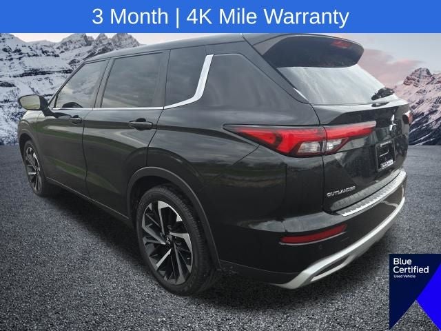 2022 Mitsubishi Outlander SE