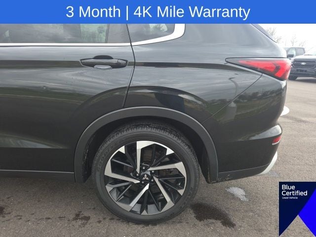 2022 Mitsubishi Outlander SE