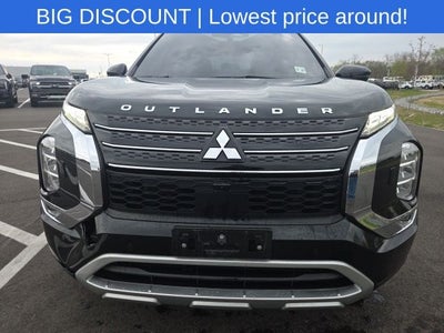 2022 Mitsubishi Outlander SE