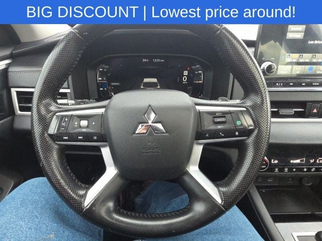 2022 Mitsubishi Outlander SE