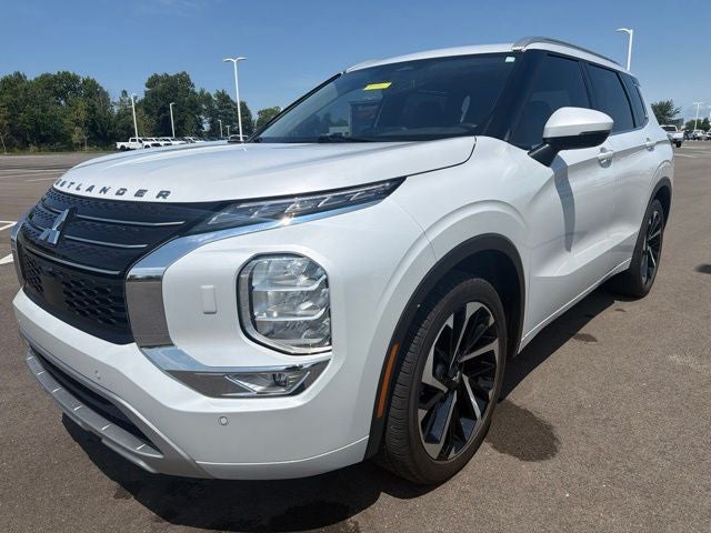 2024 Mitsubishi Outlander SEL Black Edition