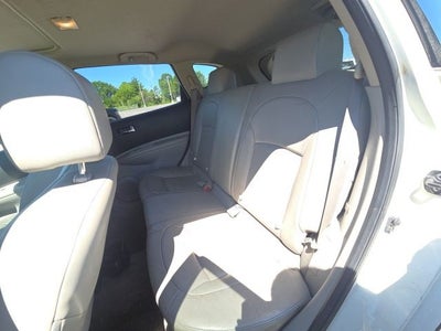 2011 Nissan Rogue SV