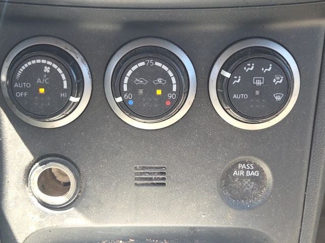 2011 Nissan Rogue SV