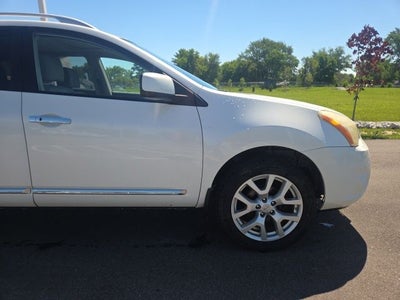 2011 Nissan Rogue SV