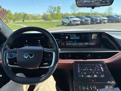 2025 INFINITI QX80 AUTOGRAPH