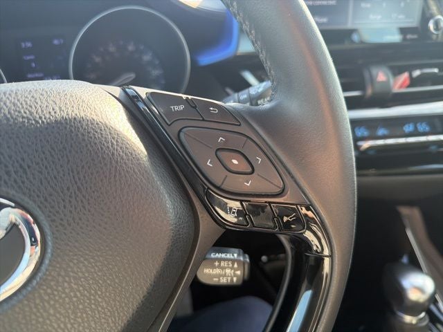 2020 Toyota C-HR XLE