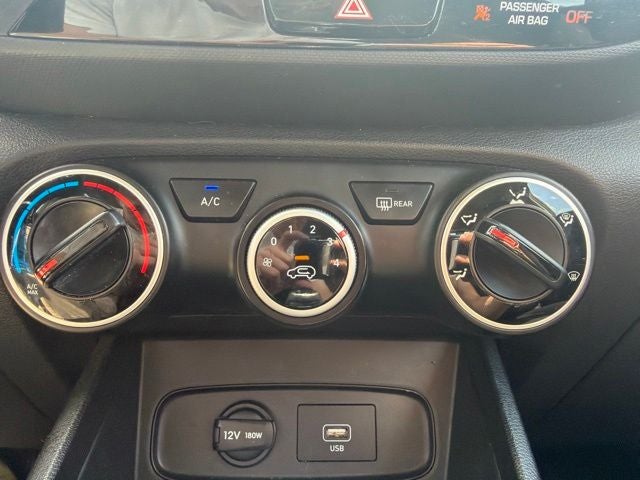 2021 Hyundai Venue SE