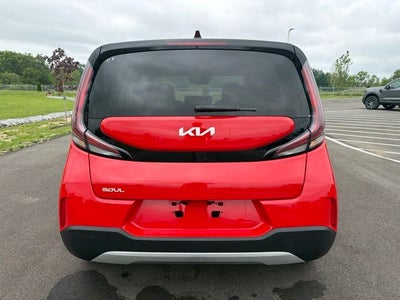 2024 Kia Soul LX