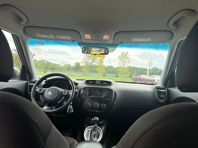 2017 Kia Soul Base