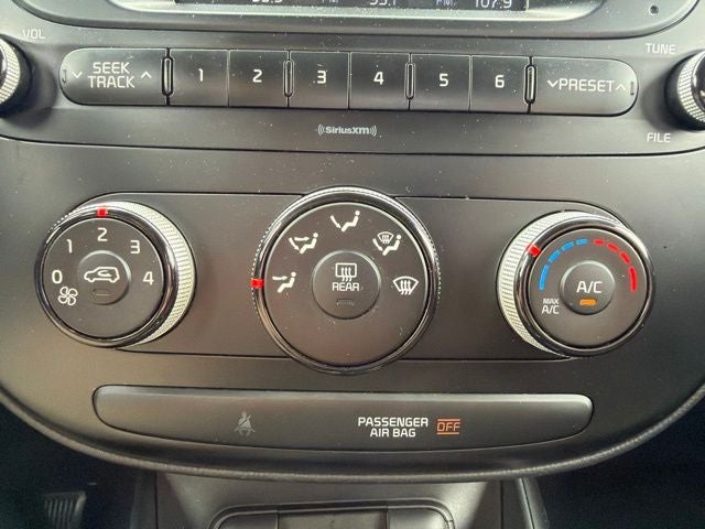 2017 Kia Soul Base
