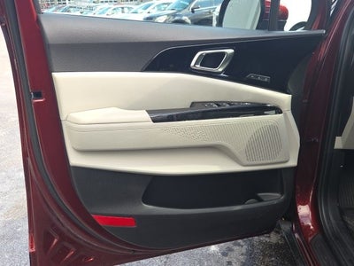 2024 Kia Carnival SX