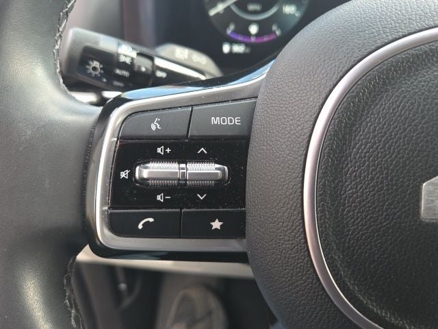 2024 Kia Carnival SX