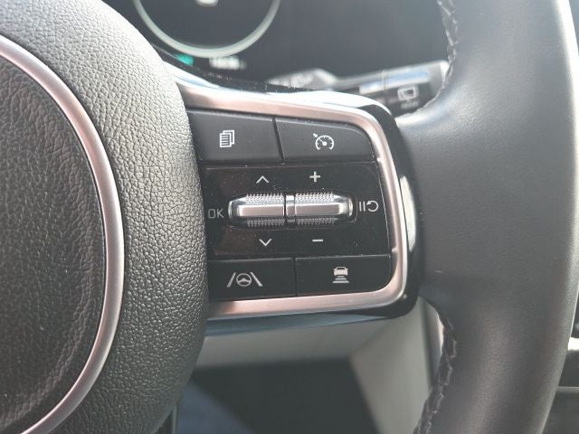 2024 Kia Carnival SX