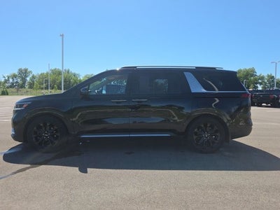 2024 Kia Carnival SX