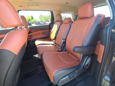 2024 Kia Carnival SX