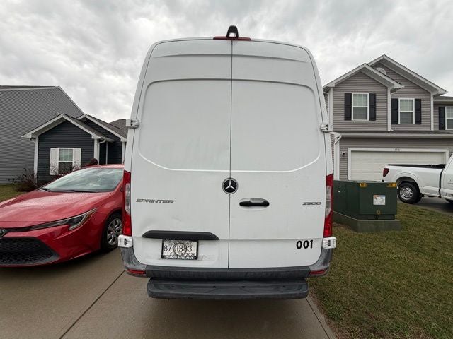 2021 Mercedes-Benz Sprinter 2500 Crew 170 WB High Roof