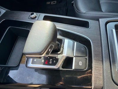 2022 Audi Q5 45 S line Premium quattro
