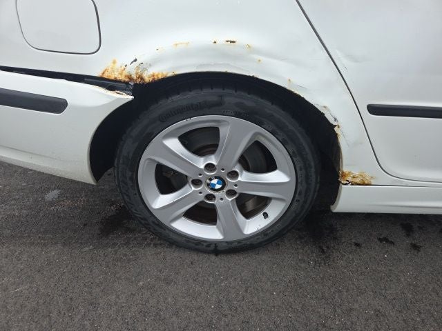 2004 BMW 3 Series 330xi