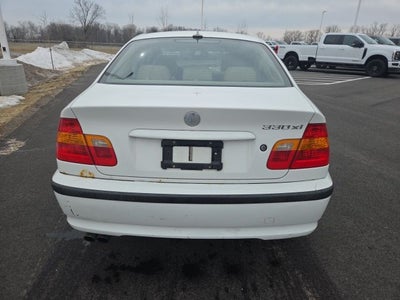 2004 BMW 3 Series 330xi