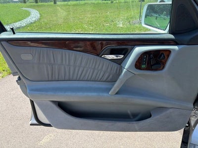 1999 Mercedes-Benz E-Class E 320 4MATIC®