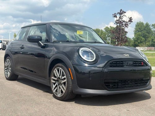 2025 MINI Cooper S Iconic
