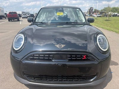 2025 MINI Cooper S Iconic