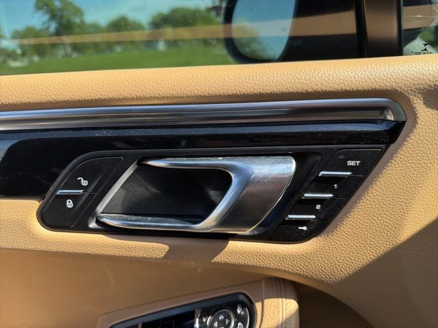2017 Porsche Macan S